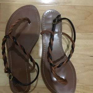Classic Lauren Ralph Lauren sandals